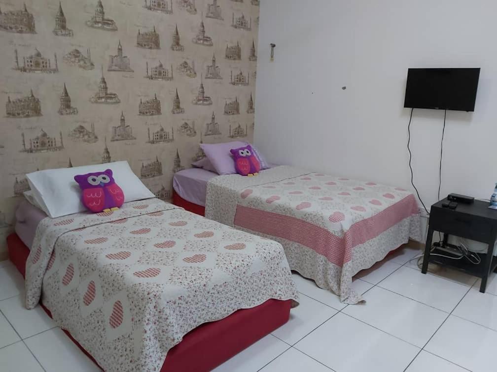 Vista Alam Roomstay Homestay Shah Alam Exterior photo