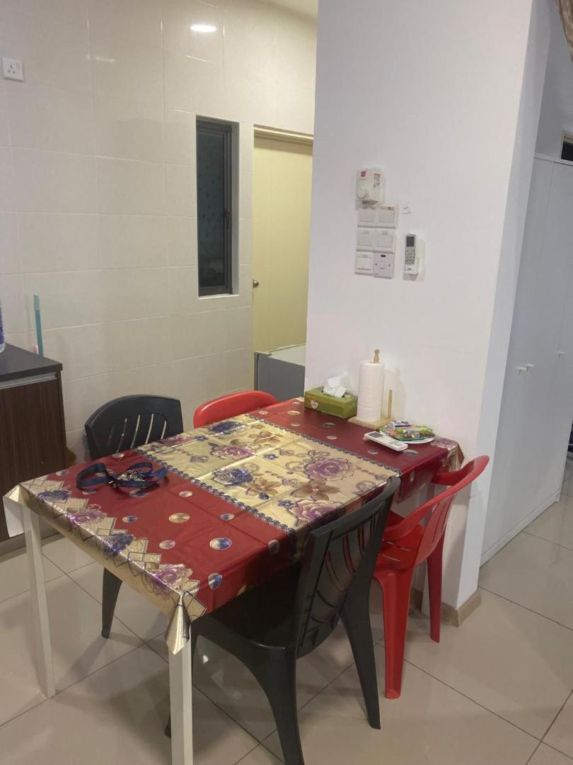 Vista Alam Roomstay Homestay Shah Alam Exterior photo