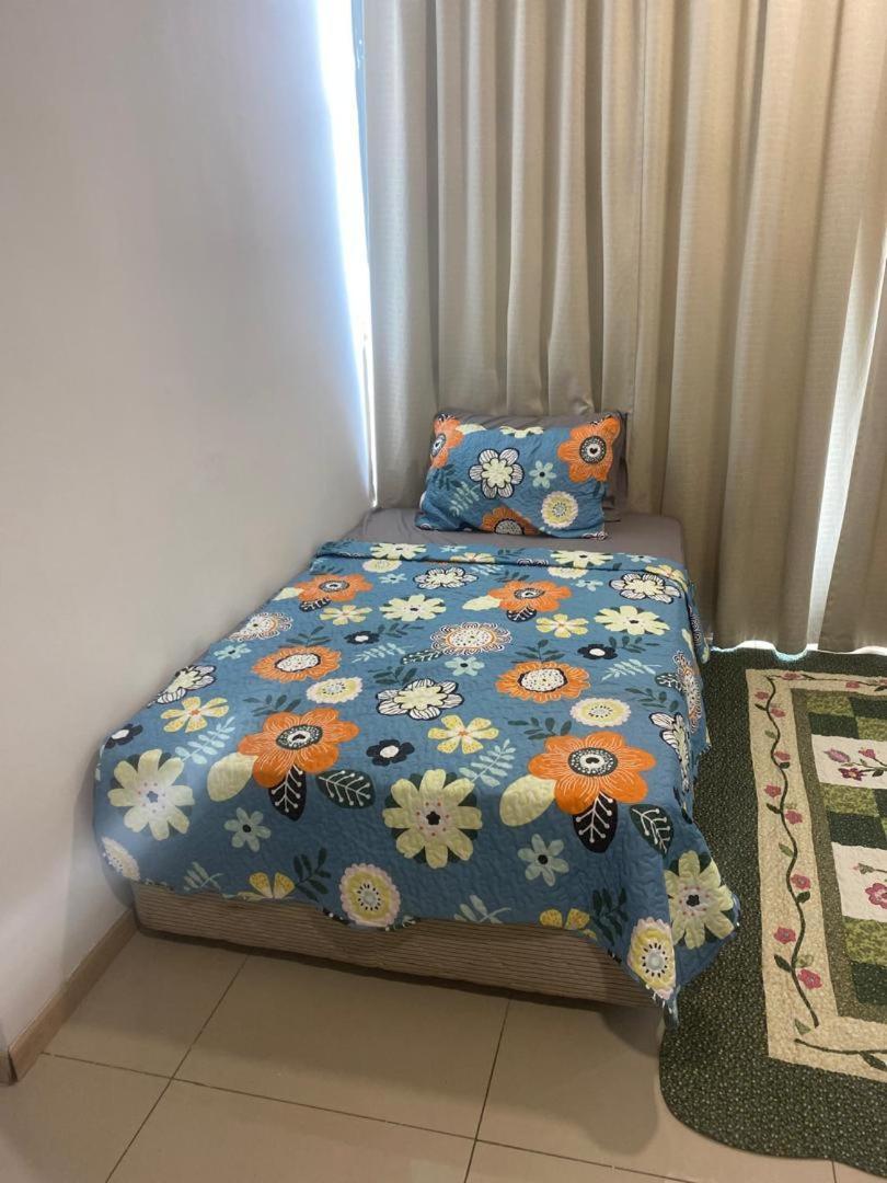Vista Alam Roomstay Homestay Shah Alam Exterior photo